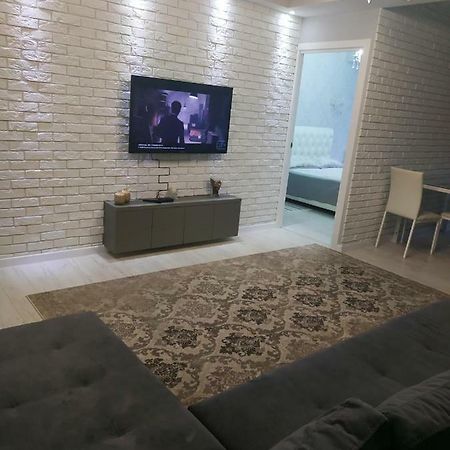 Apartament Lux Sect. Riscani Chisinau Exterior photo
